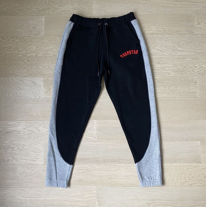 Conjunto Trapstar Irongate Arch Chenille Hooded Tracksuit