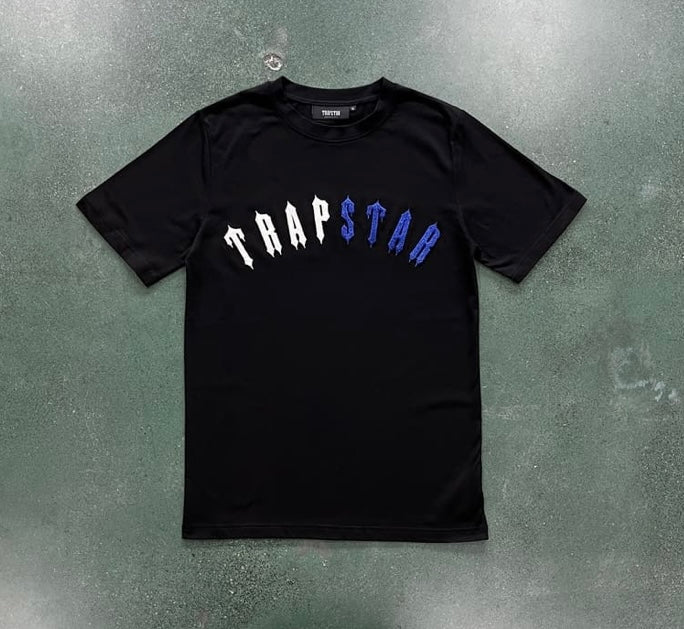 Conjunto Trapstar Irongate Arch Chenille Short Set