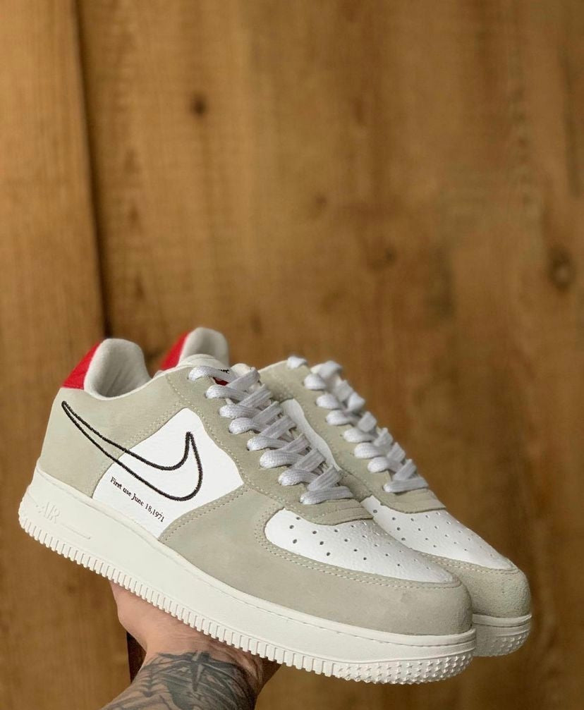 AIR FORCE 1 CAMURÇA VERMELHO