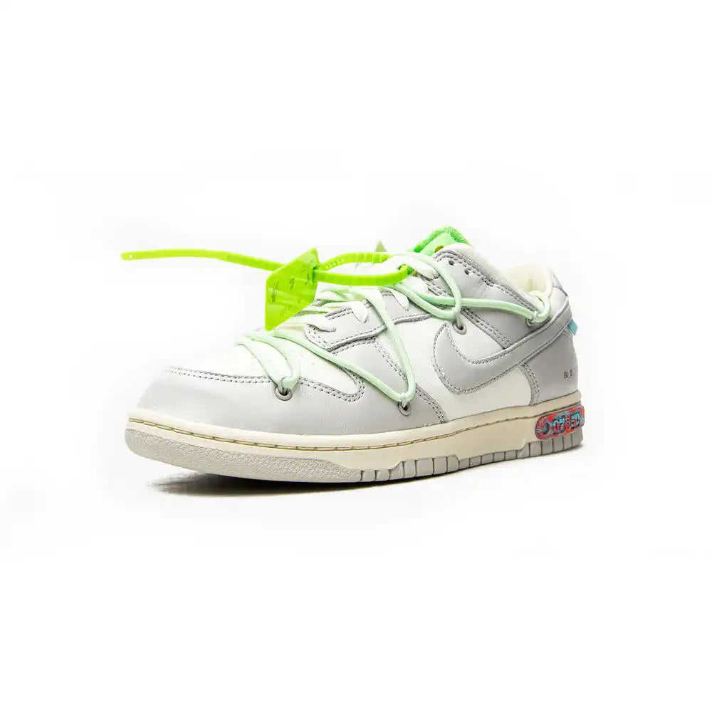 Off-White x Nike Dunk Low Lot 7 of 50 - DRIP DOS ARTISTAS 