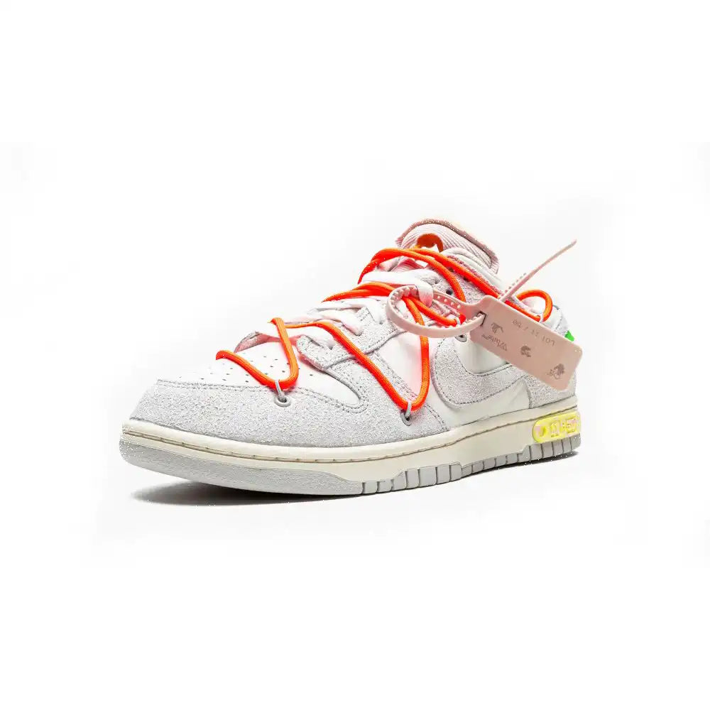 Off-White x Nike Dunk Low Lot 11 of 50 - DRIP DOS ARTISTAS 
