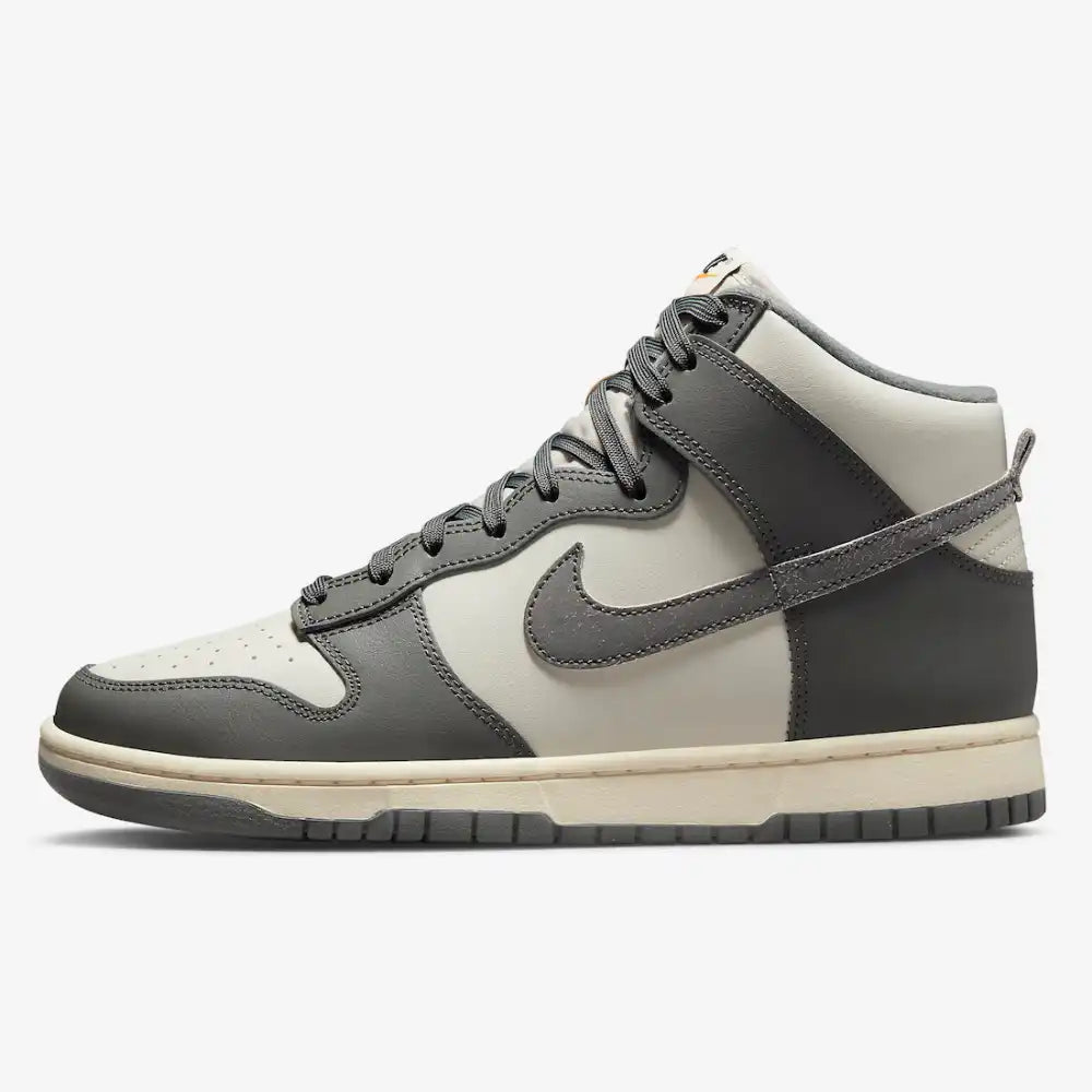 Nike Dunk High Vintage Light Bone Grey - DRIP DOS ARTISTAS 