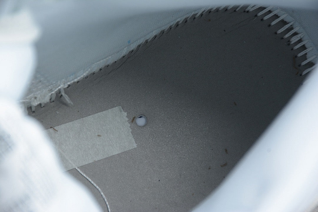 Air Jordan 1 High tripla white