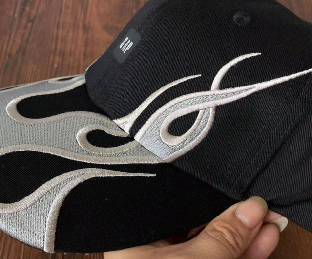 Yeezy x Gap Boné Flame Black