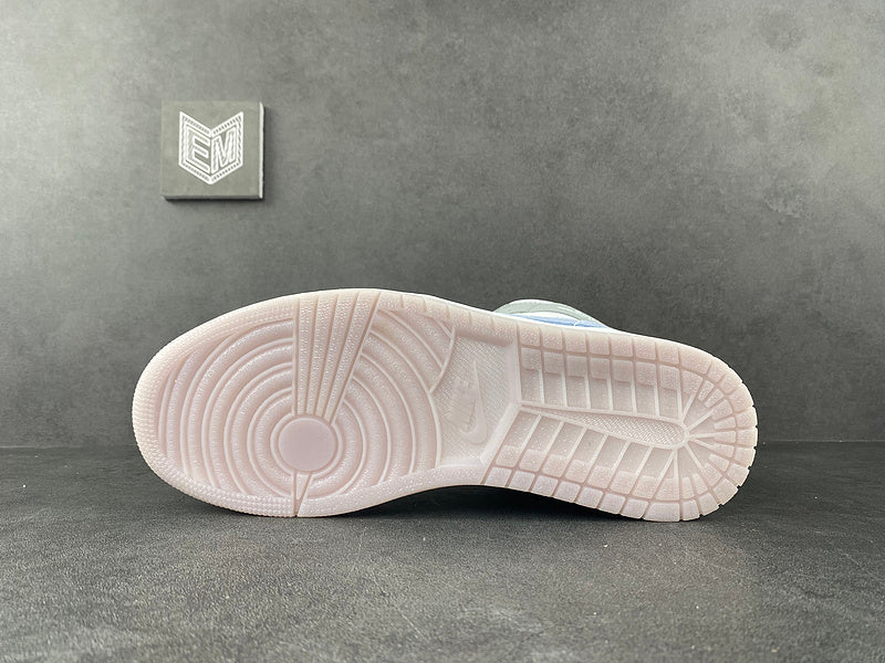 Jordan 1 Mid Wolf Grey Aluminum - DRIP DOS ARTISTAS 