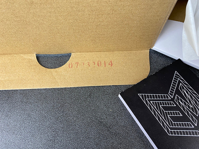 Air Jordan 1 Mid Barely Orange - DRIP DOS ARTISTAS 