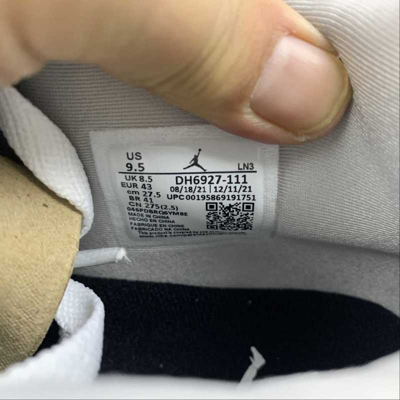 Air Jordan 4 Millitary Black