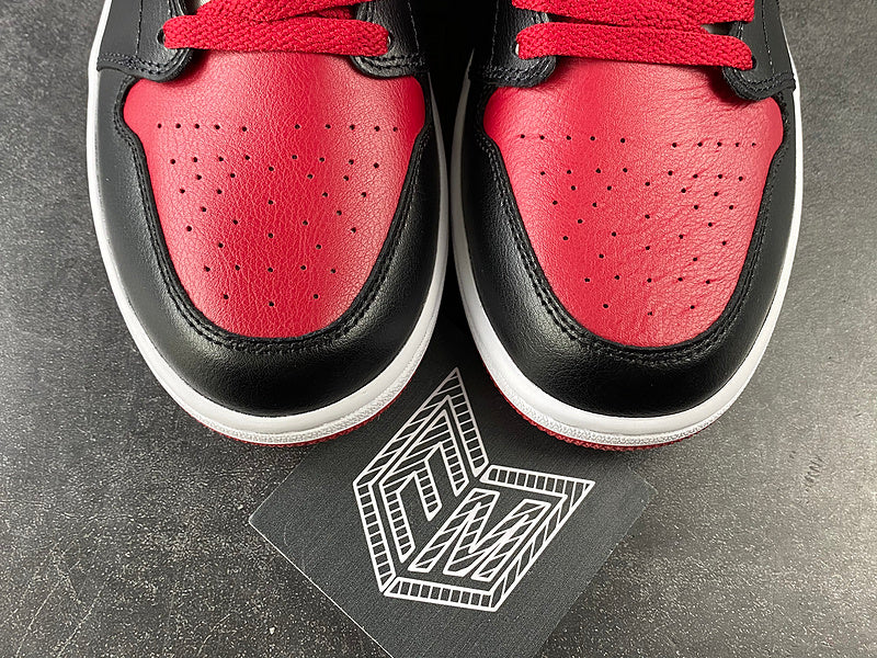 AirJordan 1 Mid Alternate Bred Toe - DRIP DOS ARTISTAS 