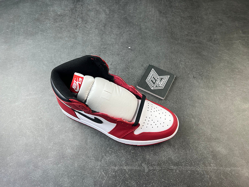 Air Jordan 1 Retro Chicago (2015) - DRIP DOS ARTISTAS 