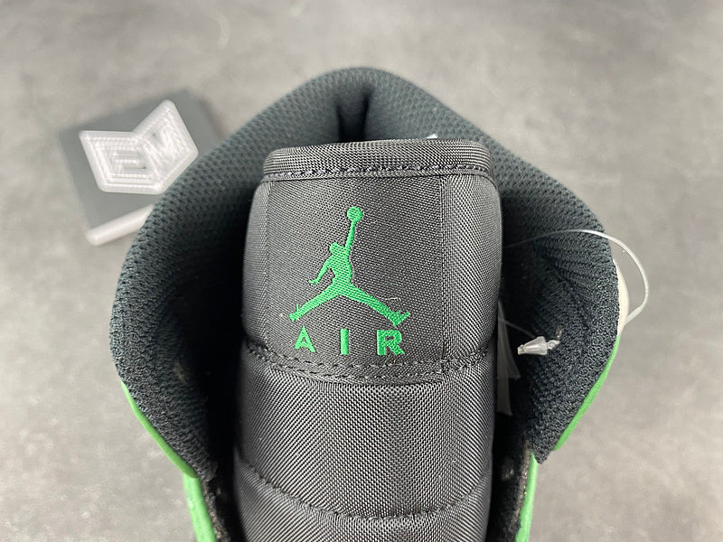 Jordan 1 Mid Pine Green - DRIP DOS ARTISTAS 