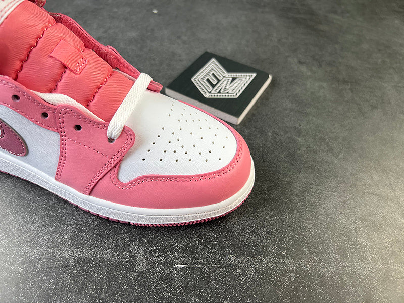 Jordan 1 Mid Valentine's Day (2023) (GS) - DRIP DOS ARTISTAS 
