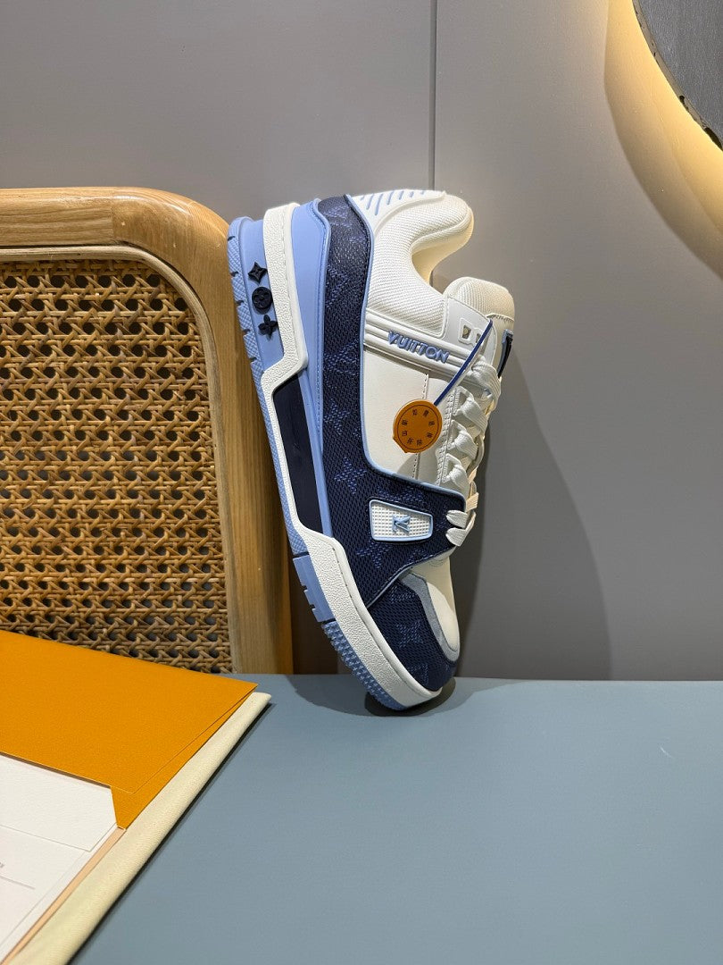 LOUIS VUITTON TRAINER BLUE WHITE