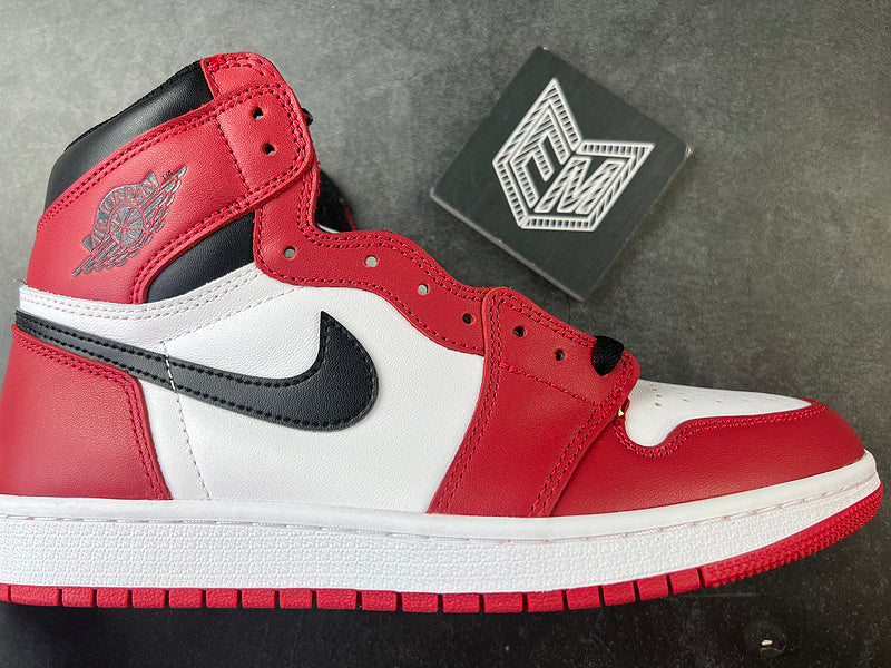 Air Jordan 1 Retro Chicago (2015) - DRIP DOS ARTISTAS 