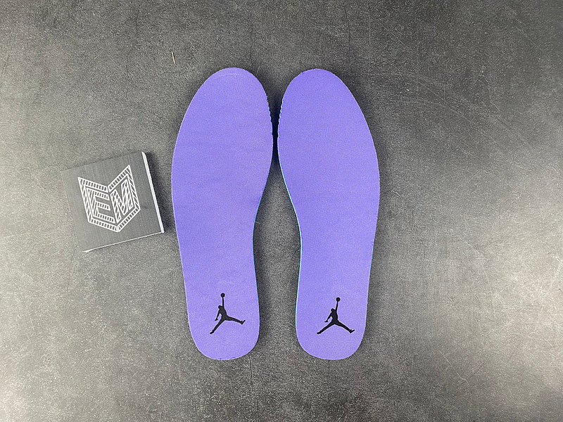 Air Jordan 1 Mid Dark Iris - DRIP DOS ARTISTAS 