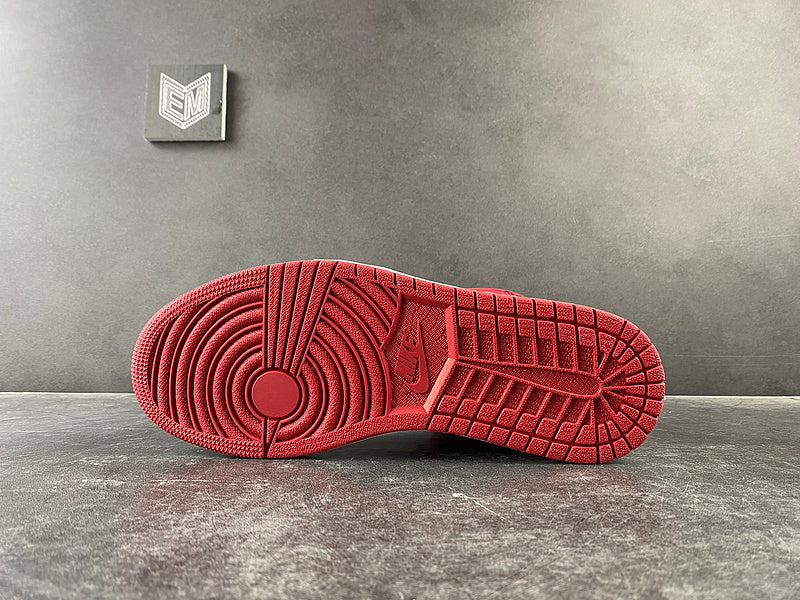 AirJordan 1 Mid Alternate Bred Toe - DRIP DOS ARTISTAS 