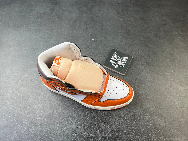Air Jordan 1 Retro High OG Starfish (Women's) - DRIP DOS ARTISTAS 