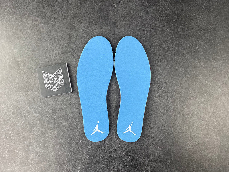 Jordan 1 Retro Mid UNC - DRIP DOS ARTISTAS 