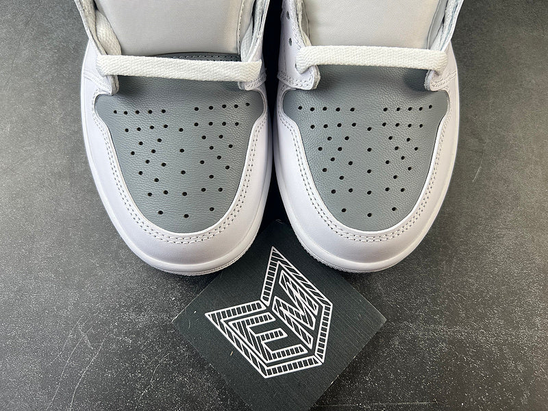Air Jordan 1 Retro High OG Stealth - DRIP DOS ARTISTAS 