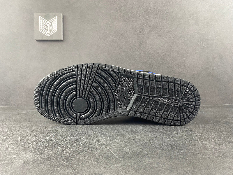 Jordan 1 Mid White Black Racer Blue - DRIP DOS ARTISTAS 