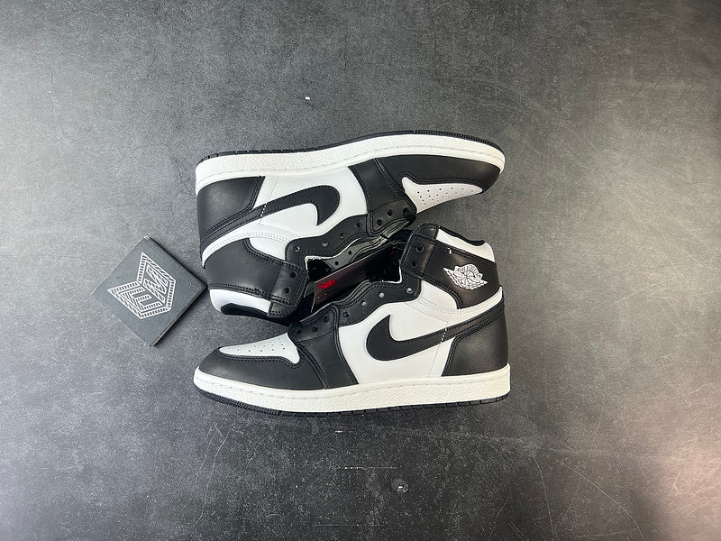 Air Jordan 1 Retro High 85 Black White (2023) - DRIP DOS ARTISTAS 