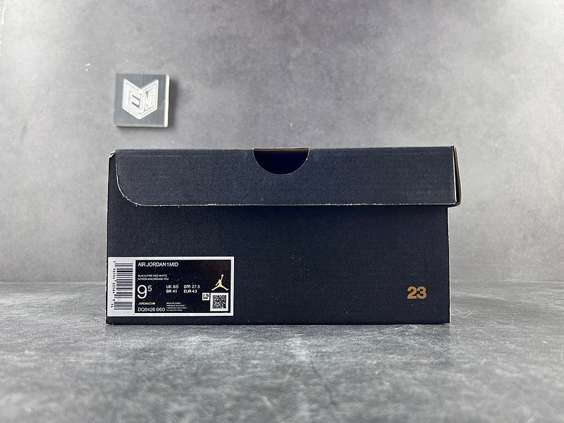 Air Jordan 1 Mid Alternate Bred (2022) - DRIP DOS ARTISTAS 