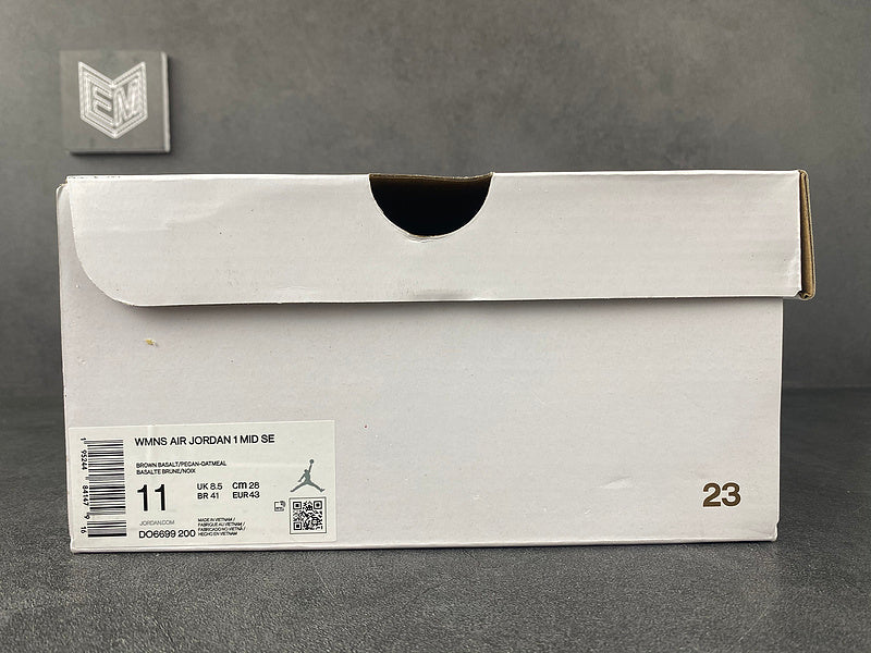 Jordan 1 Mid SE Brown Basalt Oatmeal - DRIP DOS ARTISTAS 