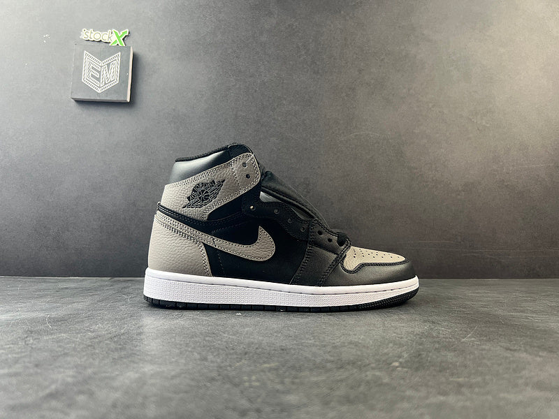Air Jordan 1 Retro High Shadow (2018) - DRIP DOS ARTISTAS 