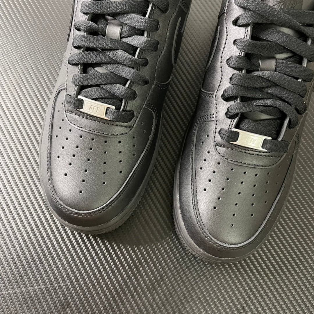 NIKE AIR FORCE 1 TRIPLE BLACK