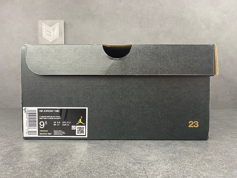 Air Jordan 1 Mid Light Smoke Grey - DRIP DOS ARTISTAS 