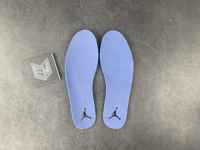 Jordan 1 Mid Obsidian Sanded Purple - DRIP DOS ARTISTAS 