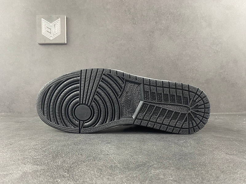 Jordan 1 Low SE Black Metallic Silver - DRIP DOS ARTISTAS 