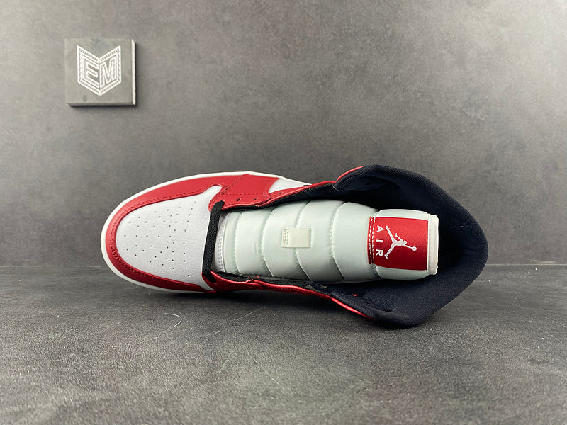 Jordan 1 Mid _Chicago (2020) - DRIP DOS ARTISTAS 