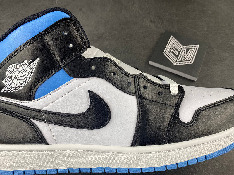 Jordan 1 Mid University Black White - DRIP DOS ARTISTAS 