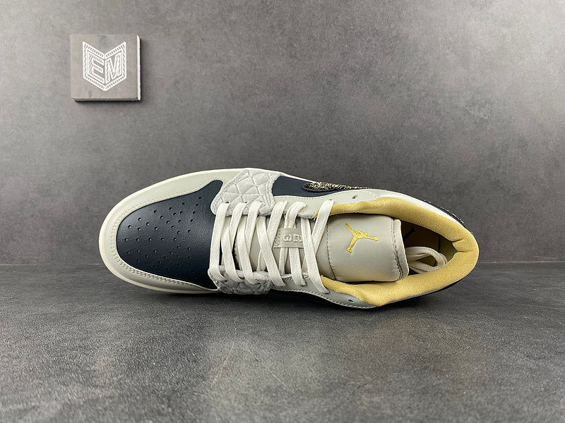 Jordan 1 Low Beaded Swoosh - DRIP DOS ARTISTAS 