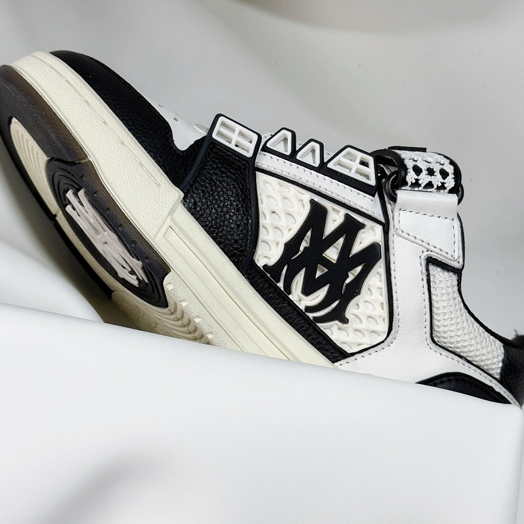 AMIRI BLACK WHITE