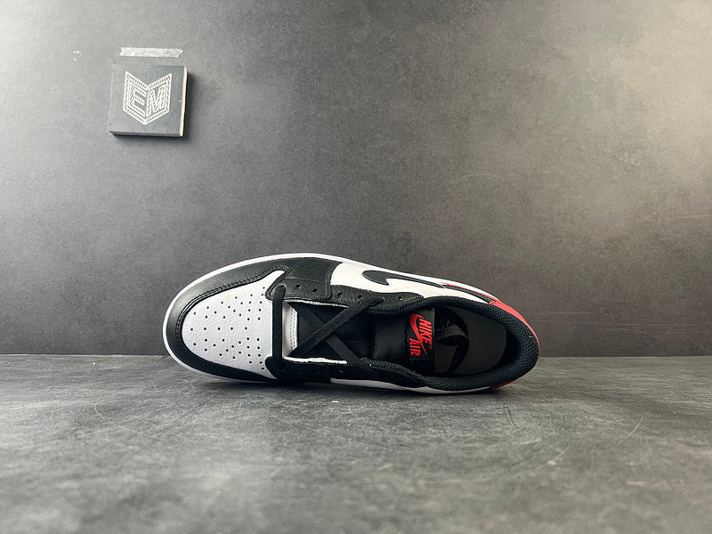 Jordan 1 Retro Low OG Black Toe - DRIP DOS ARTISTAS 