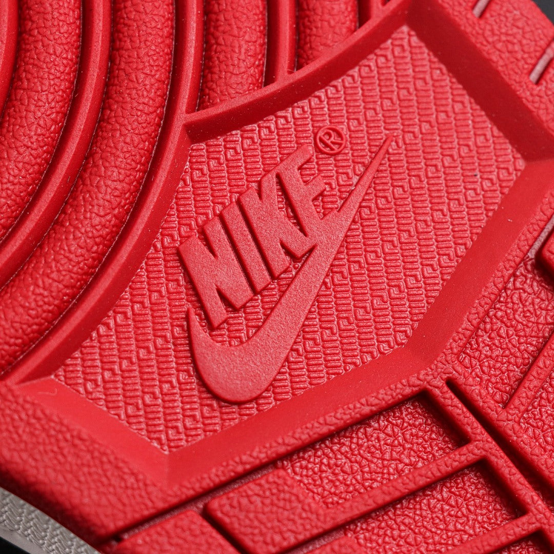 AIR JORDAN 1 LOW NEW CHICAGO