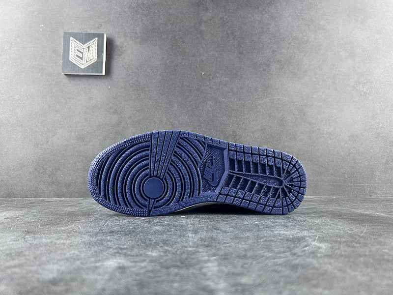 Air Jordan 1 Mid SE Seahawks (Women's) - DRIP DOS ARTISTAS 