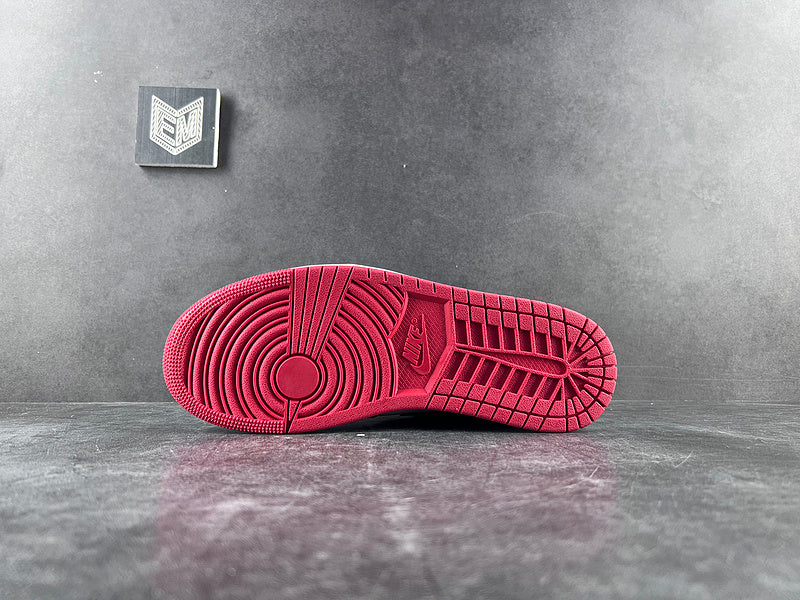 Air Jordan 1 Mid Gym Red Black Toe - DRIP DOS ARTISTAS 