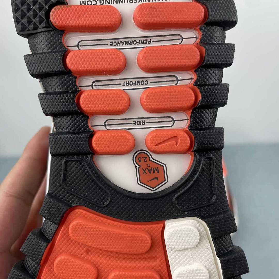 NIKE Air max TL1 WHITE ORANGE