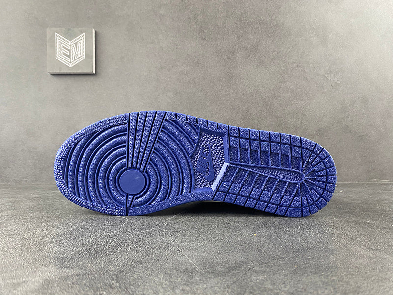 Jordan 1 Mid Royal Blue Laser Orange - DRIP DOS ARTISTAS 