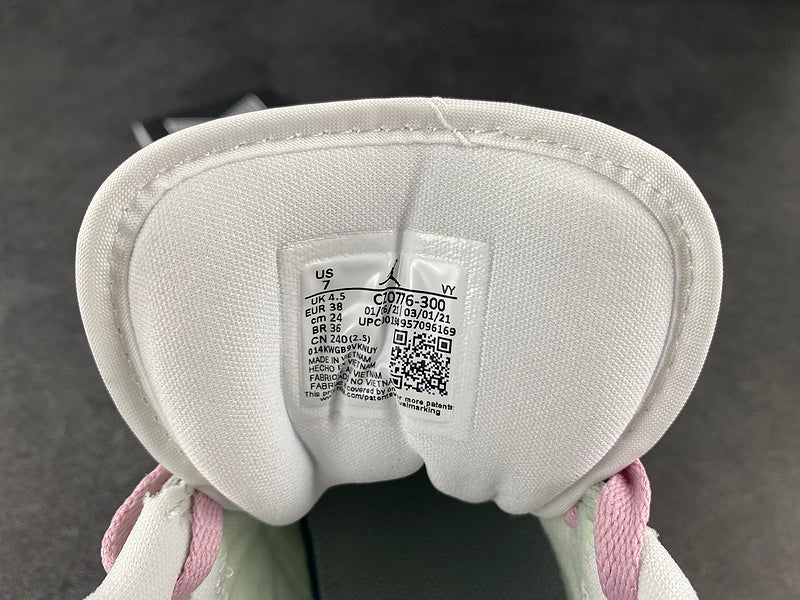 Jordan 1 Low SE Barely Green - DRIP DOS ARTISTAS 