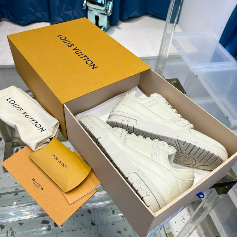 LV - Trainer White