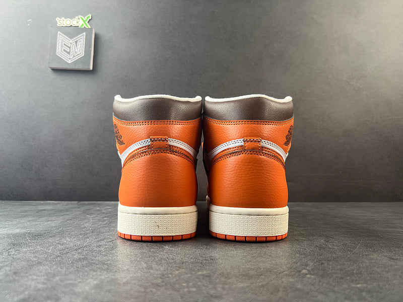Air Jordan 1 Retro High OG Starfish (Women's) - DRIP DOS ARTISTAS 