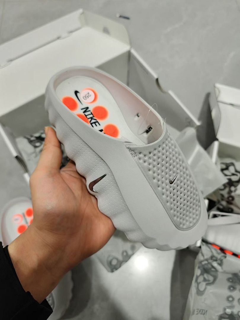 Nike Mind 001 Slide Light Smoke Grey