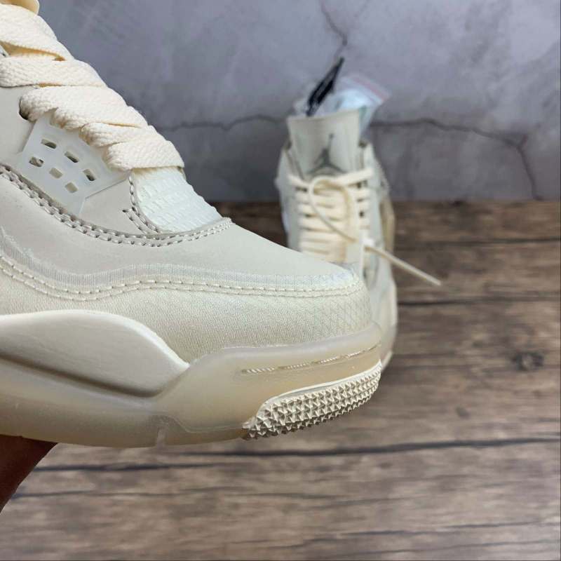 Air Jordan 4 Off White