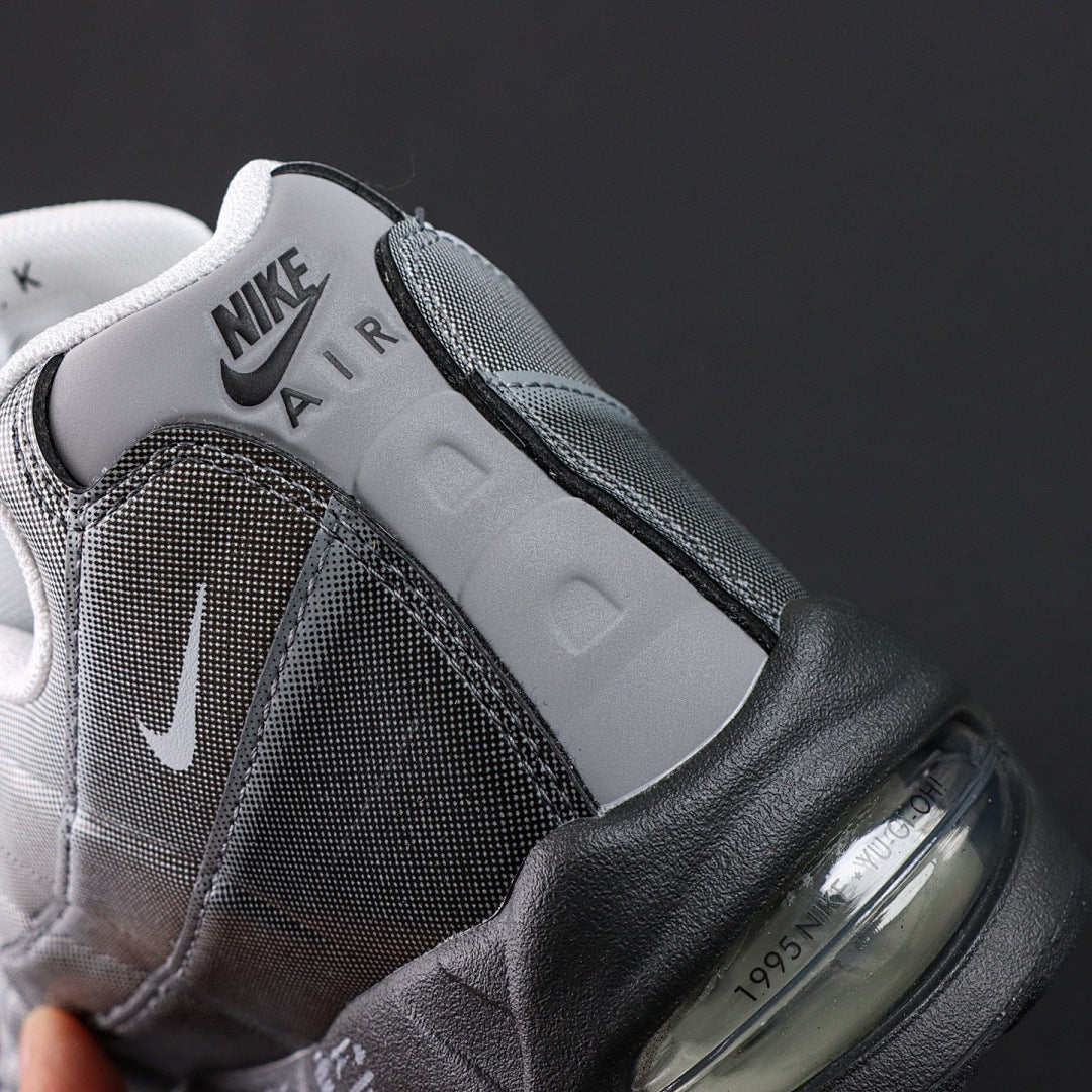 Air max 95 yu-gi-oh! GREY