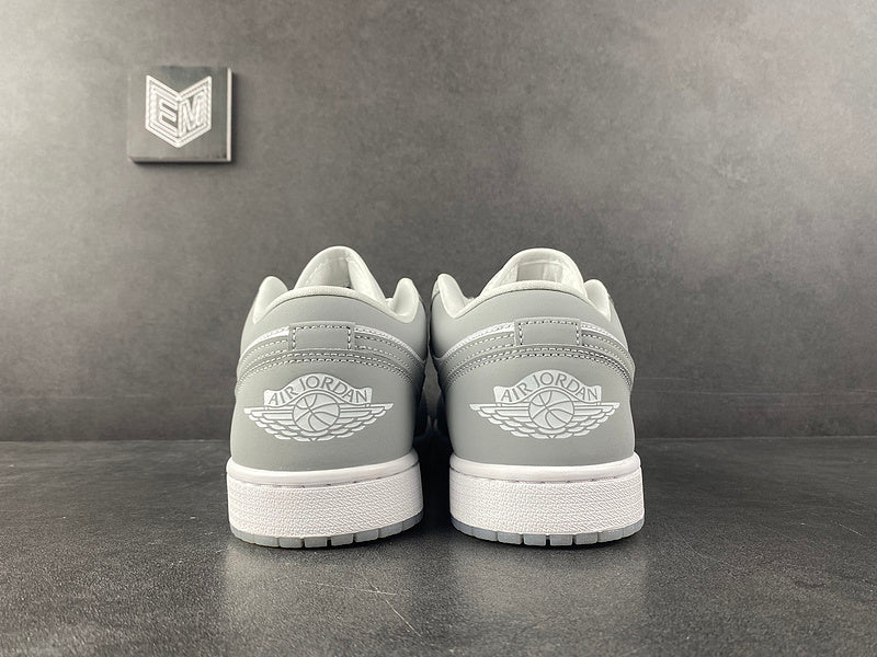 Jordan 1 Low Wolf Grey (W) - DRIP DOS ARTISTAS 
