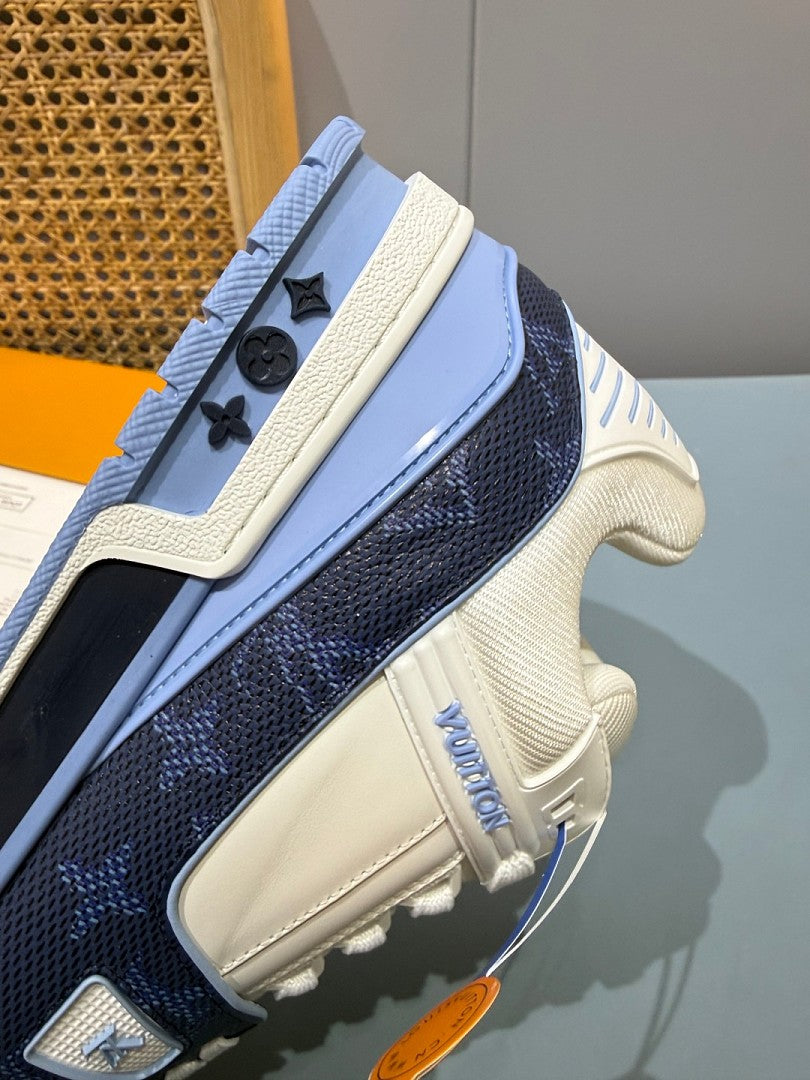 LOUIS VUITTON TRAINER BLUE WHITE