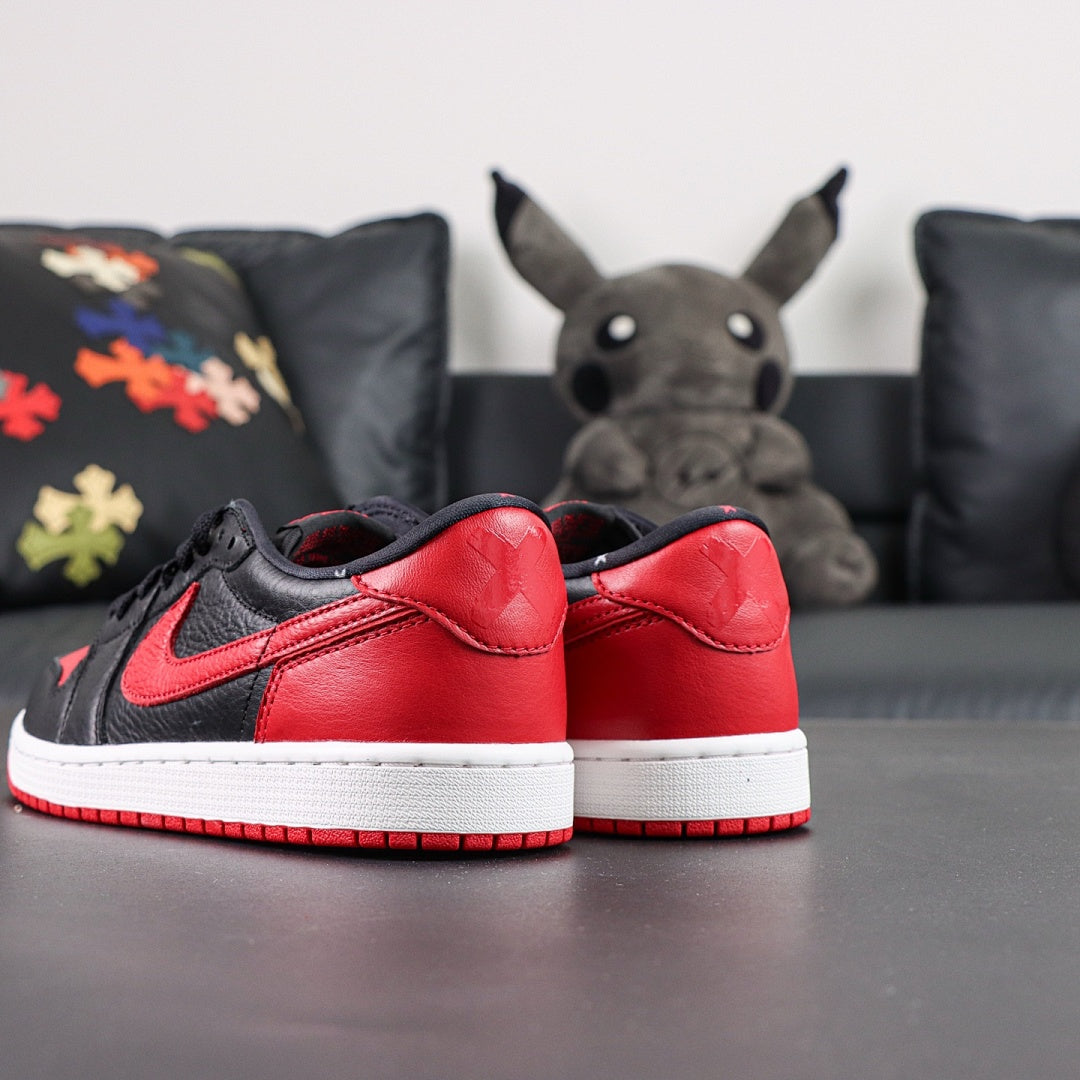 AIR JORDAN 1 LOW NEW CHICAGO